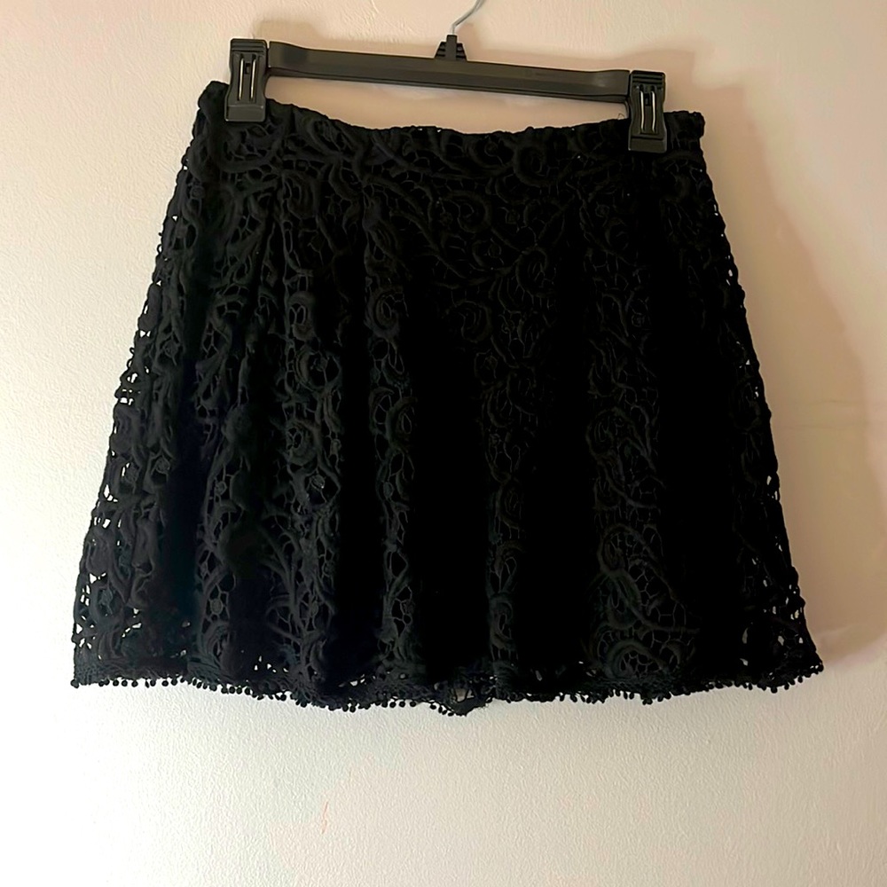 Hiché Neiman Marcus Black Floral Skirt